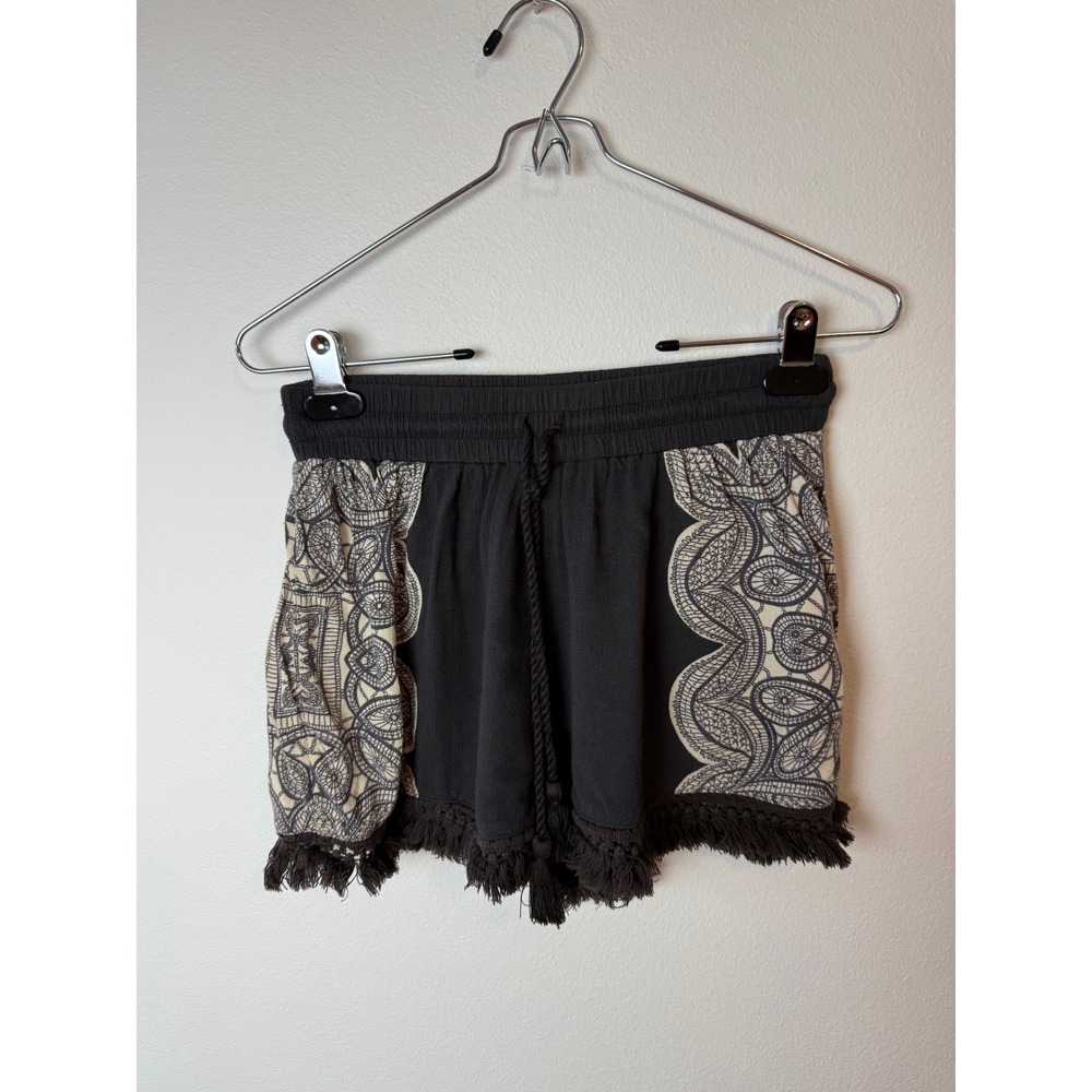 Mossimo Womens Small Charcoal Grey Boho Fringe‎ Medallion Rayon Shorts Smocked S